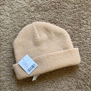 Urban Outfitters fisherman beanie NWT